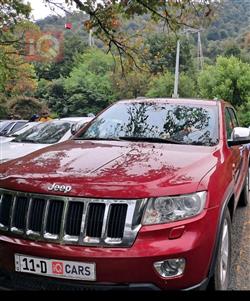 جیپ گراند شیرۆکی